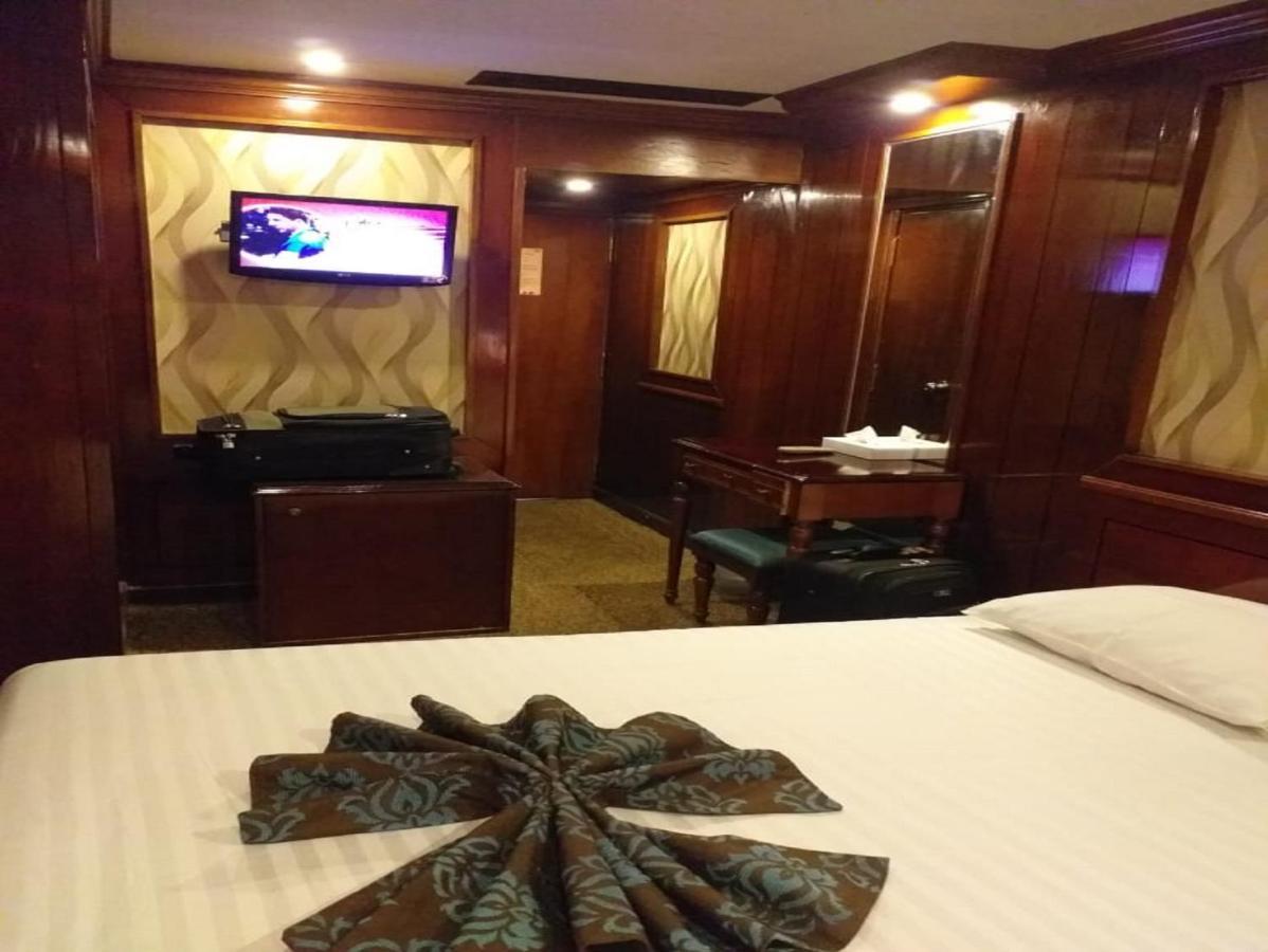Luxor Luxury Nile Cruises - From Luxor 04 Nights - From Aswan 03 Nights Exterior foto
